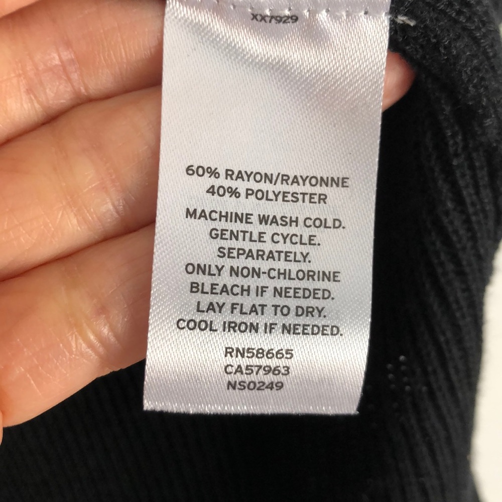 14th & UNION cold shoulder sweater - Picture 7 of 10